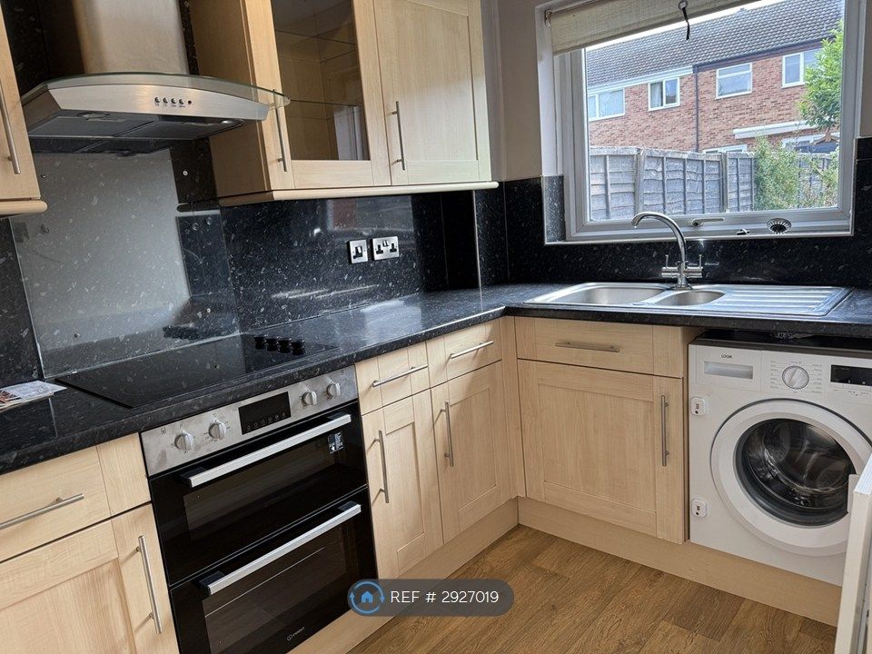 Property photo 2 of 9