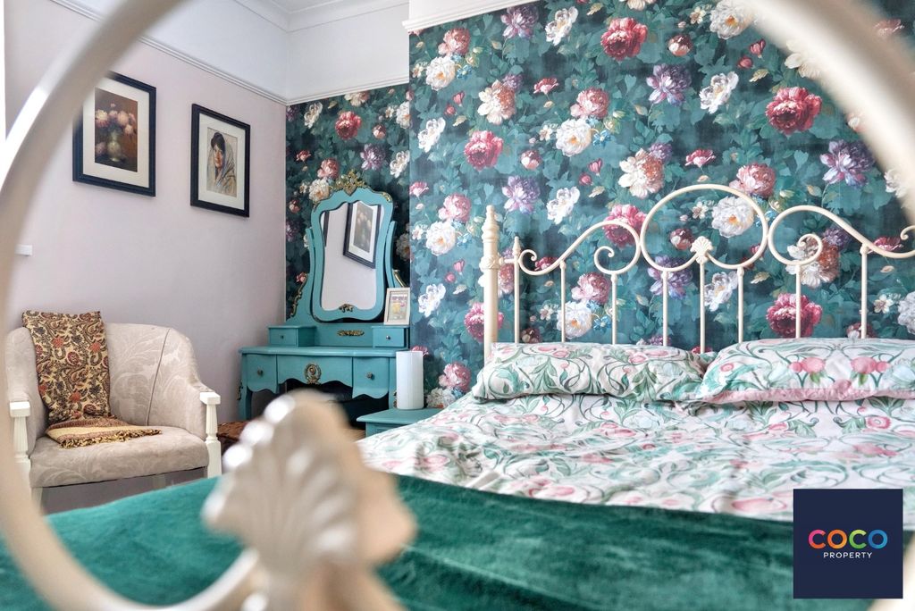 Property photo 2 of 15 5475824