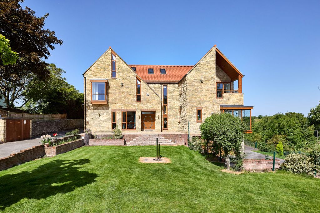 Additional image 43 of 8 bed detached house for saleCragtops, Kirk Smeaton WF8