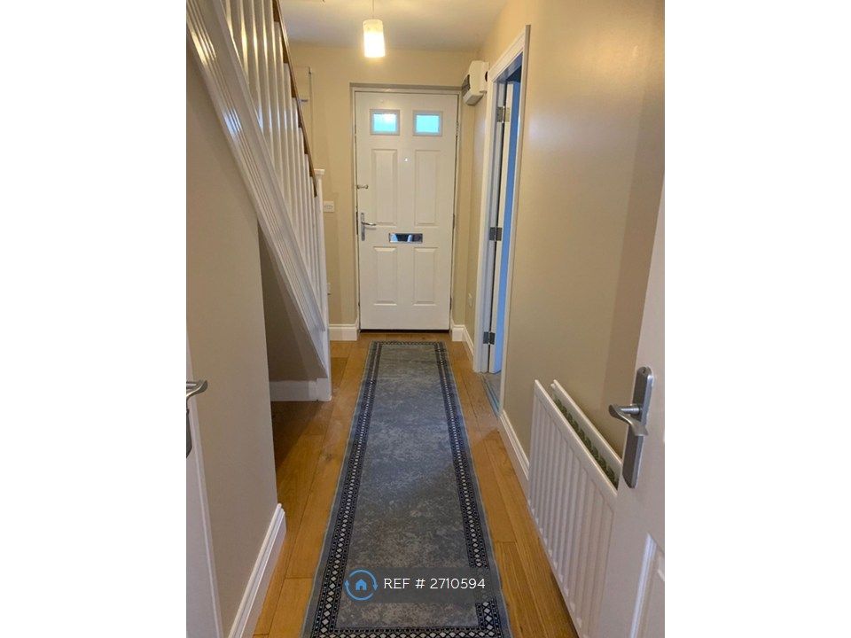 Property photo 3 of 21