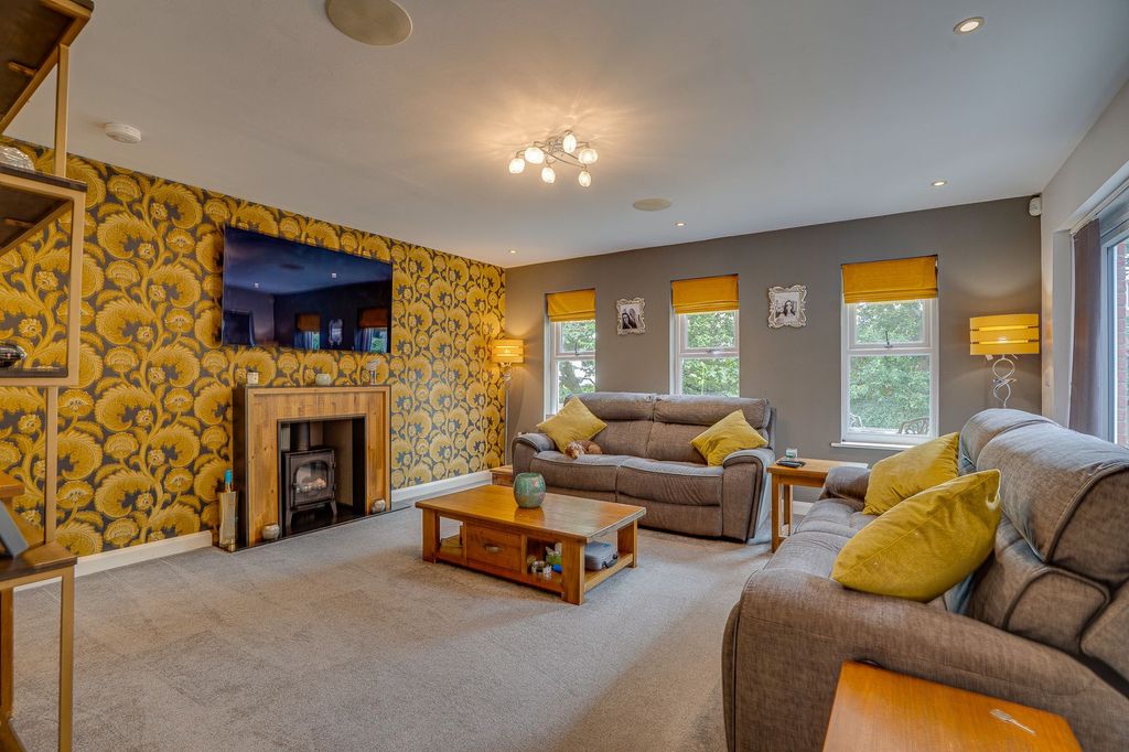 Additional image 4 of 5 bed detached house for saleTelegraph Heights, West End SO30