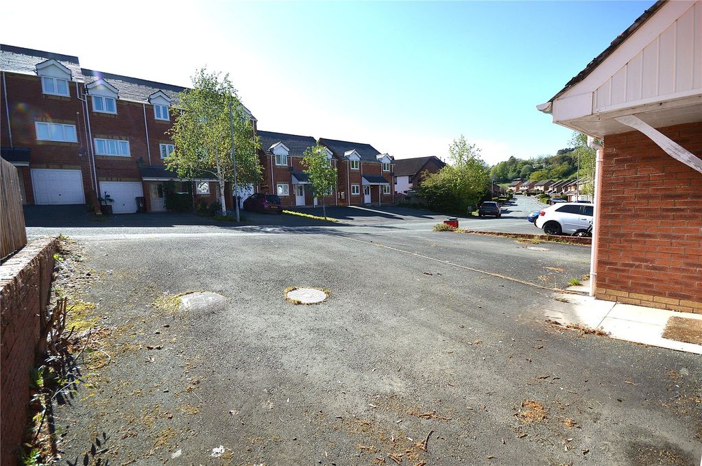 Additional image 7 of 2 bed terraced house for saleOaklands Park, Newtown, Powys SY16