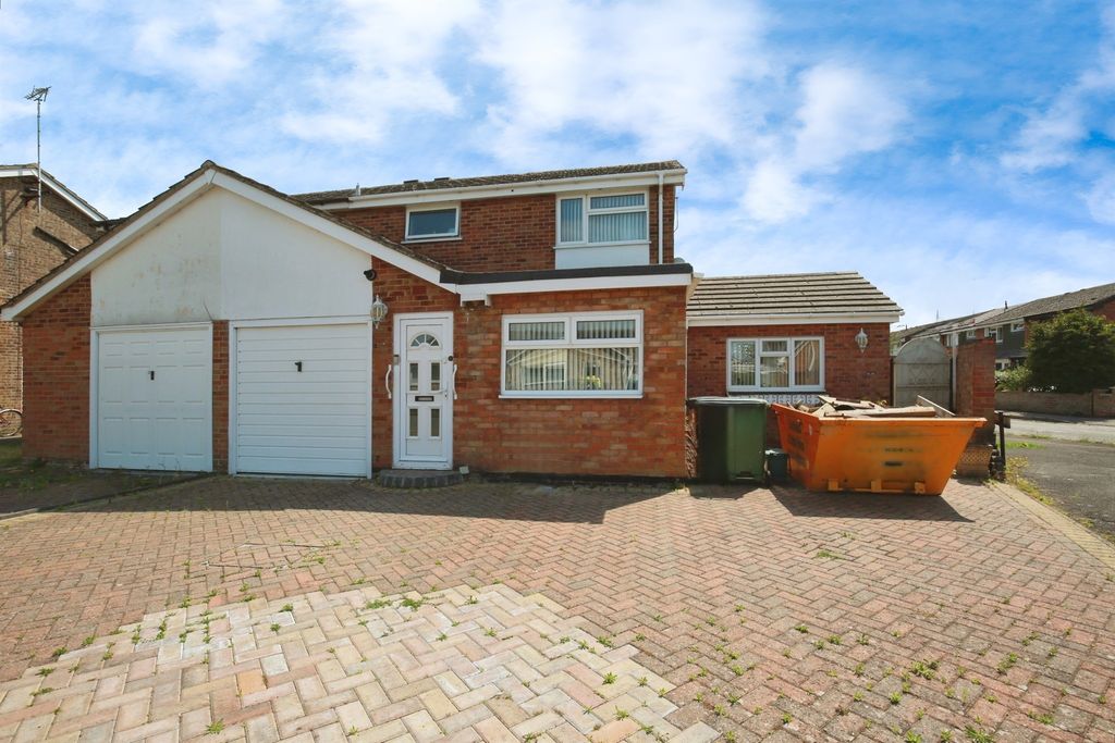 Property photo 1 of 11 Image