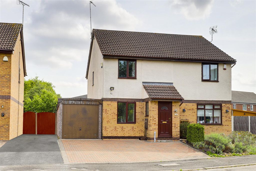 Property photo 1 of 13 7971.Jpg