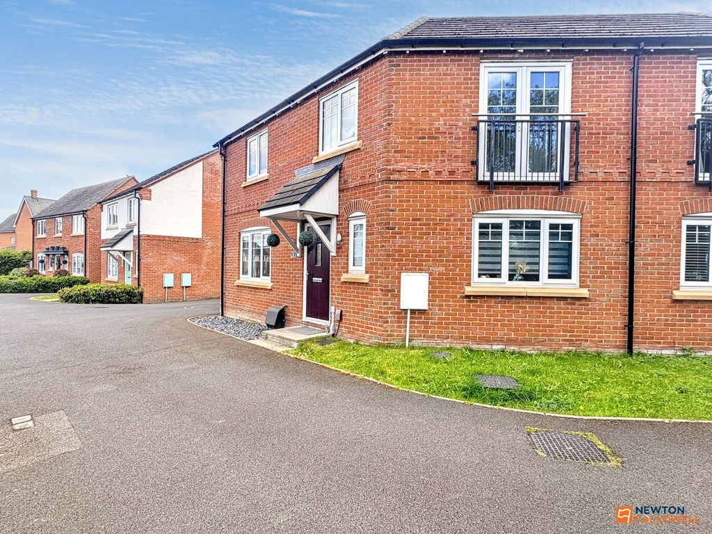 Property photo 1 of 24