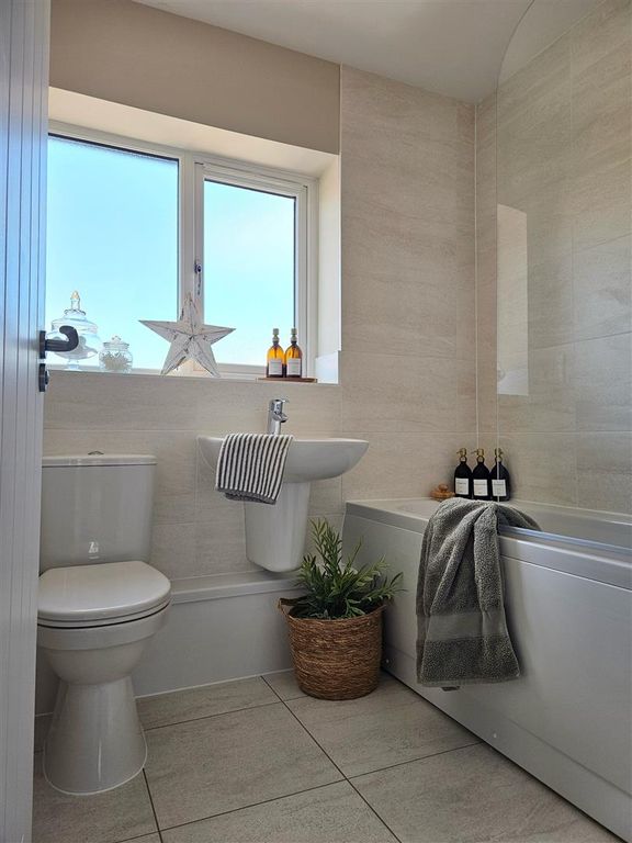 Property photo 3 of 6 Dressed Bathroom 1.Jpeg