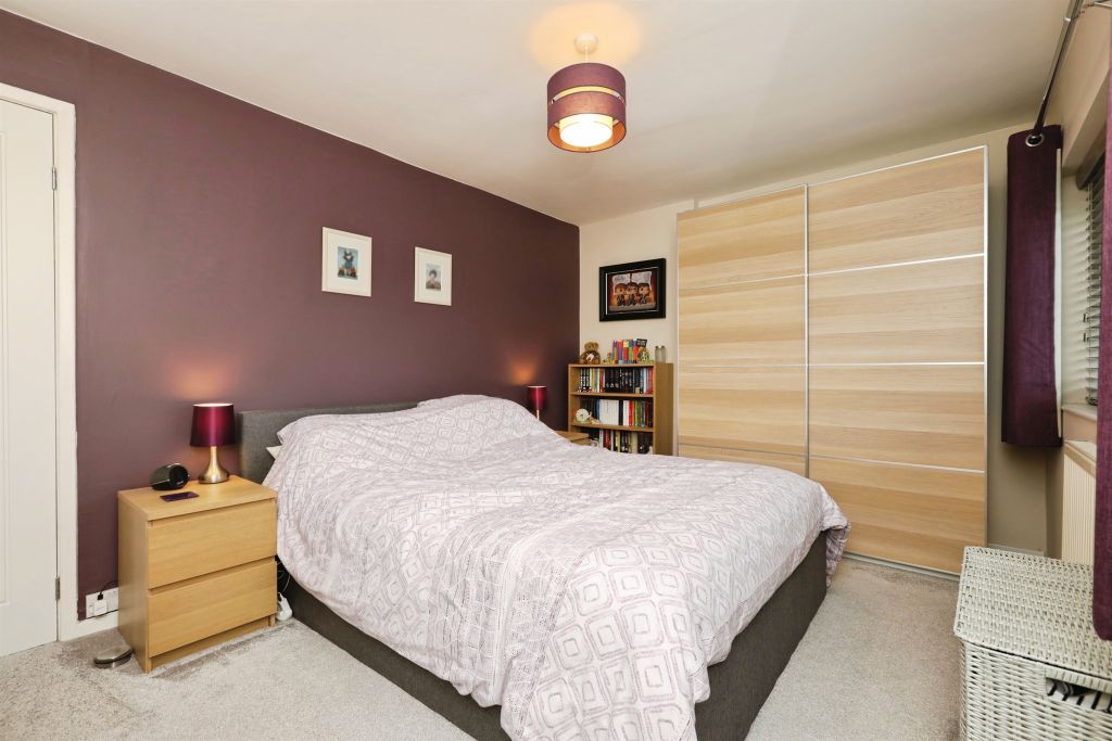 Property photo 3 of 14