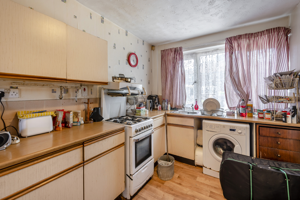 Property photo 2 of 9