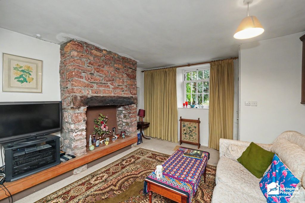 Property photo 2 of 18 Image 1