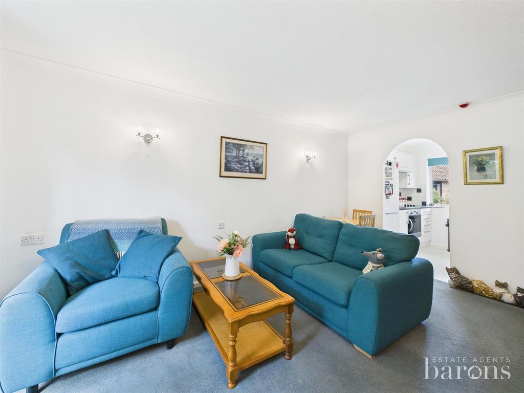 Property photo 3 of 13 Cam05500G0-Pr0068-Still015.Jpg