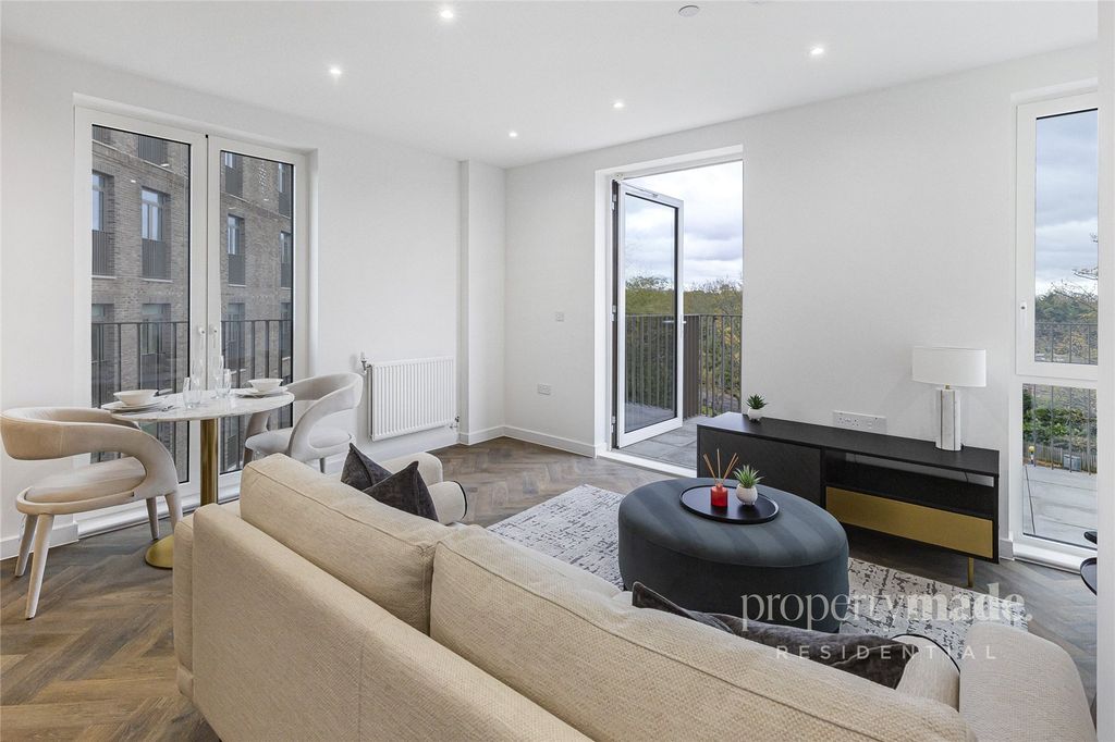 Property photo 2 of 17 Picture No. 04