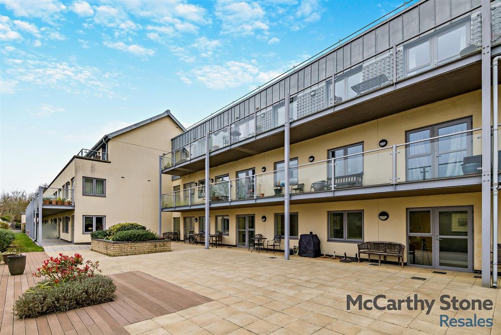 Property photo 1 of 12 Bowles Court