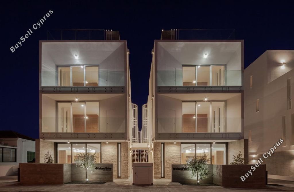 Property photo 3 of 24