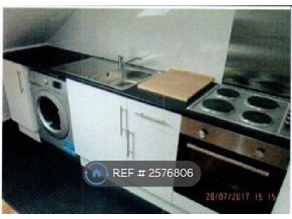 Property photo 1 of 6