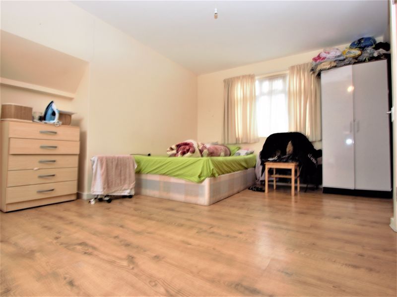Property photo 2 of 6 Photo 9