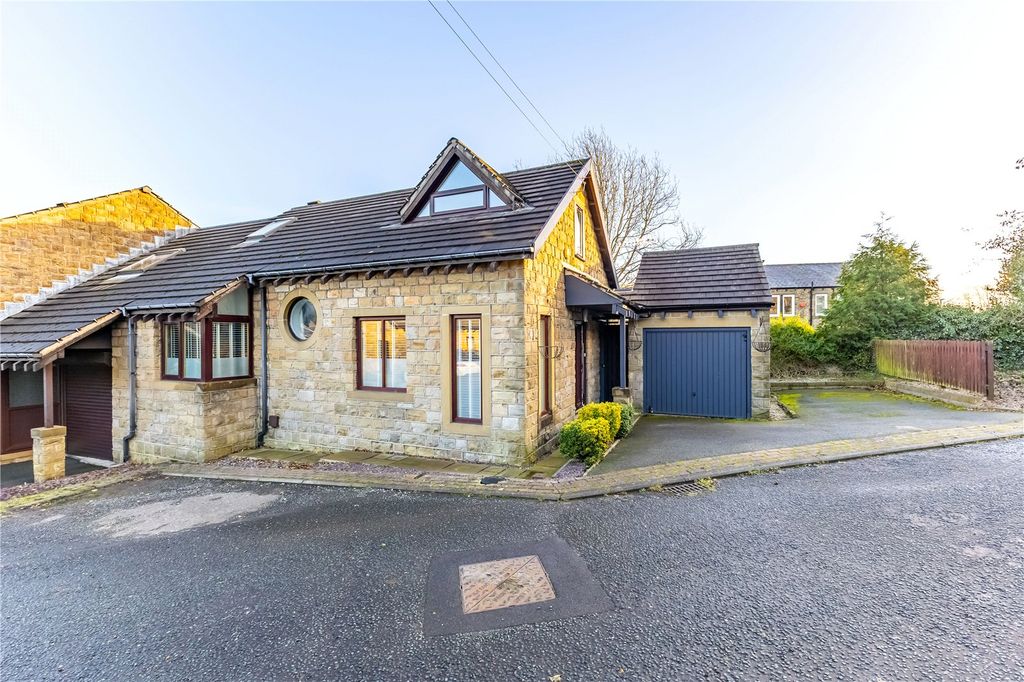 Property photo 1 of 22 Front Elevation