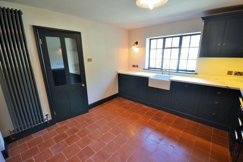 Property photo 3 of 22 Photo 4