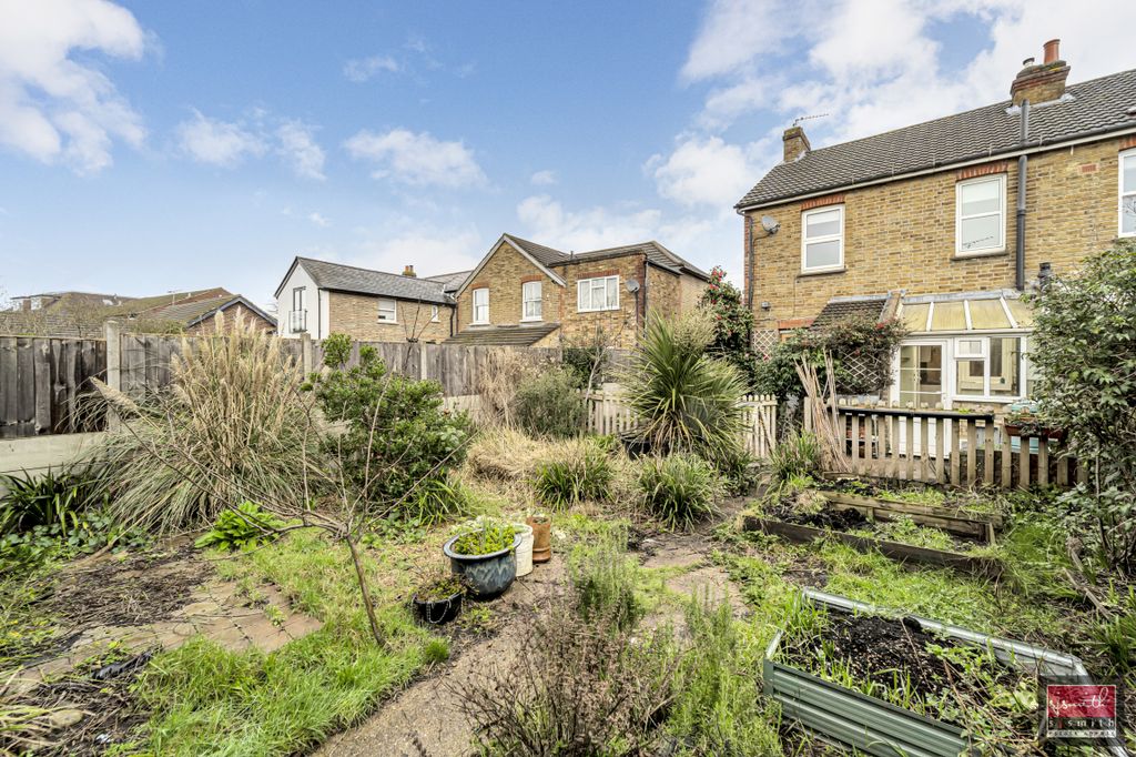 Property photo 1 of 12 Dsc08360