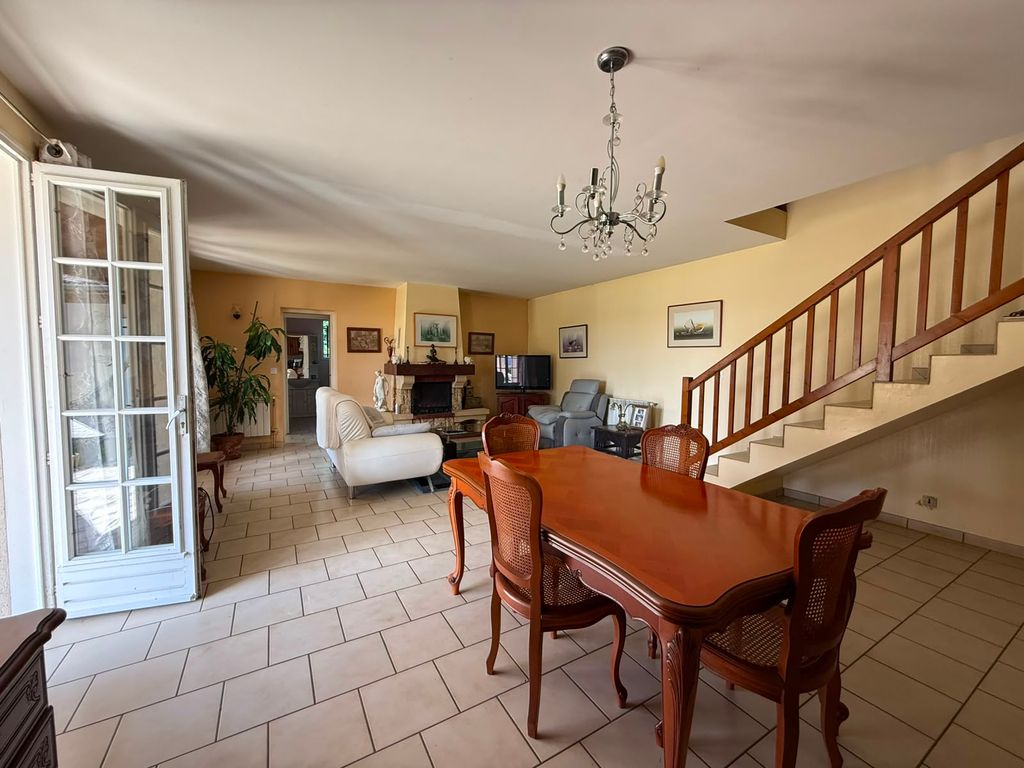 Property photo 3 of 24 Whatsapp-Image-2026-06-29-At-15.03.57-7
