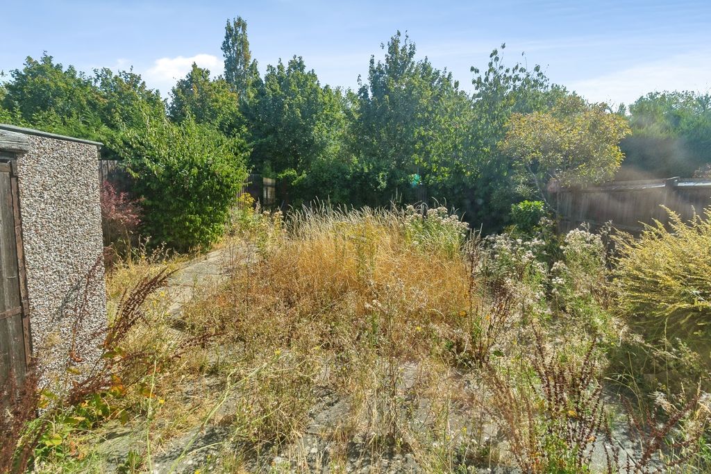 Property photo 2 of 17 Pbox-Img.Jpg