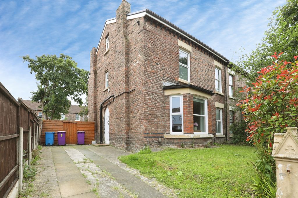 Property photo 1 of 15 Front