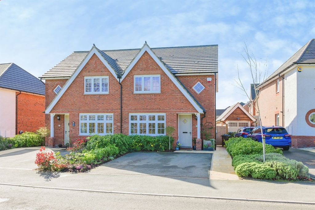 Property photo 1 of 19