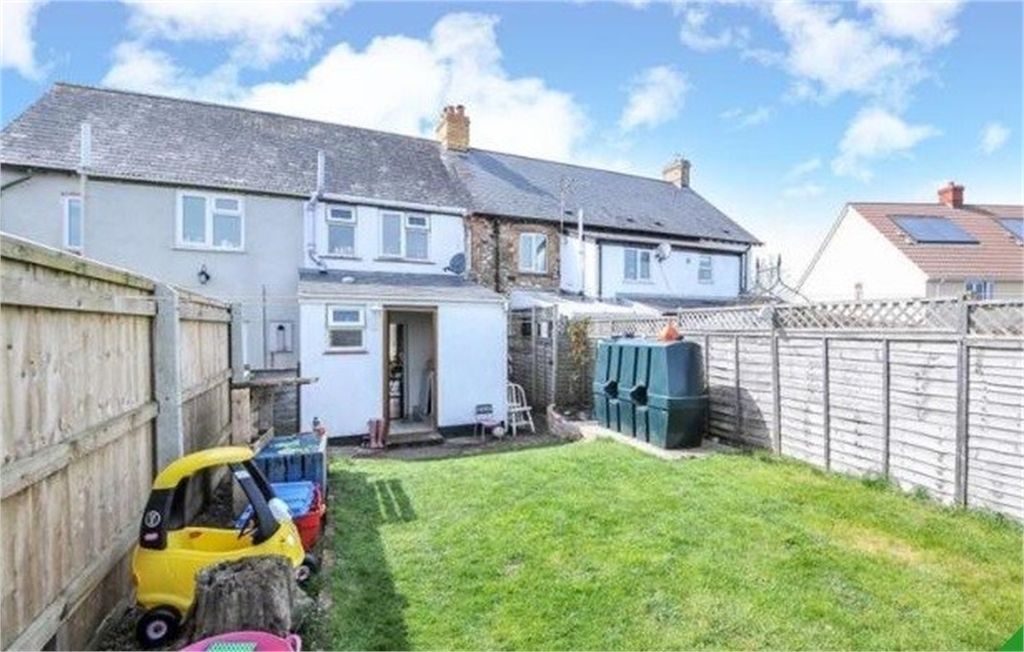 Property photo 3 of 12