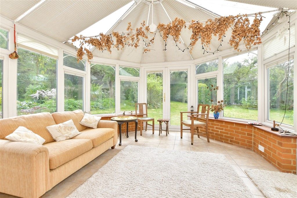 Property photo 3 of 19 Conservatory