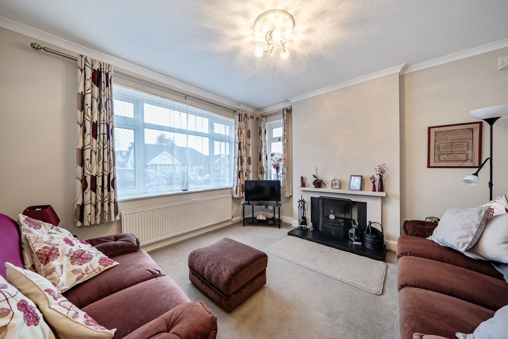 Property photo 2 of 20 1370868-13-68F62E...