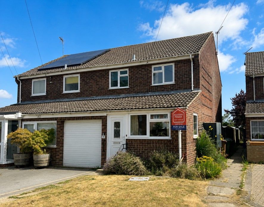 Property photo 1 of 11