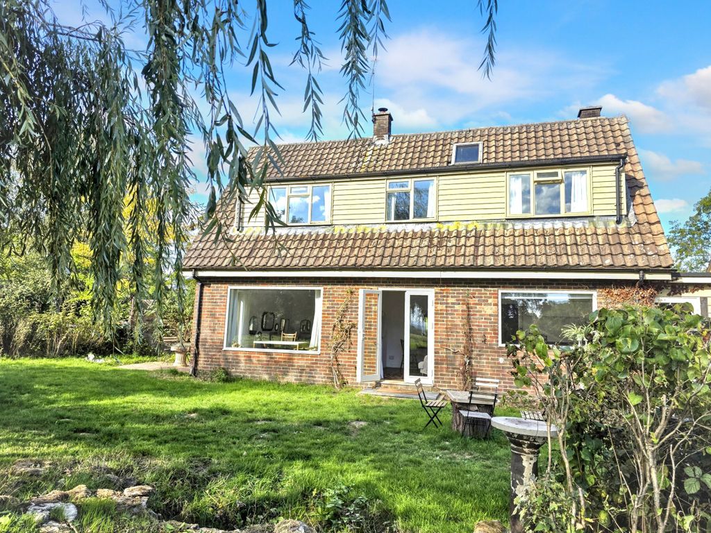Property photo 1 of 43