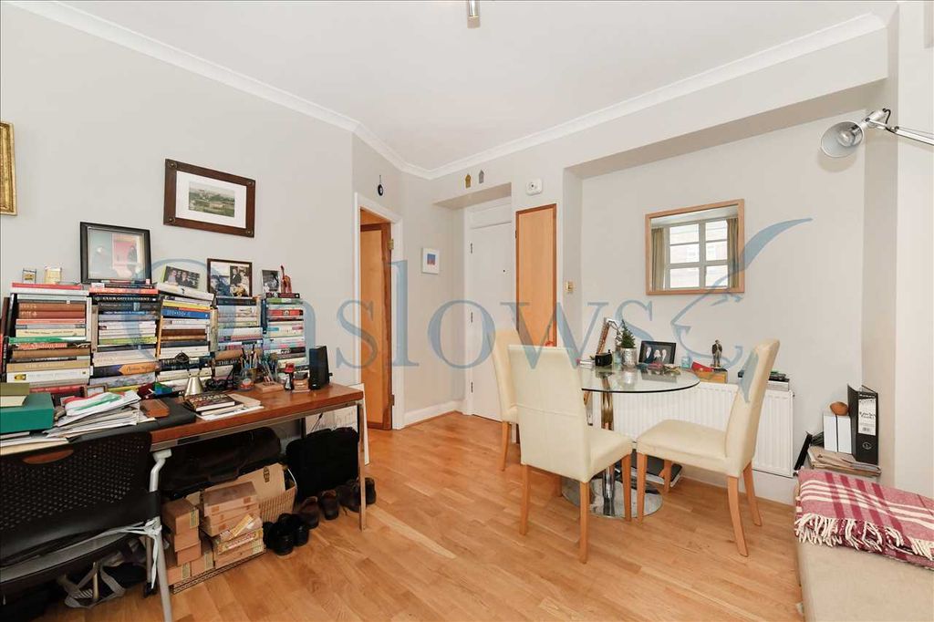 Property photo 3 of 8 Dining Area