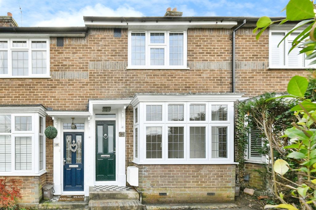 Property photo 1 of 20