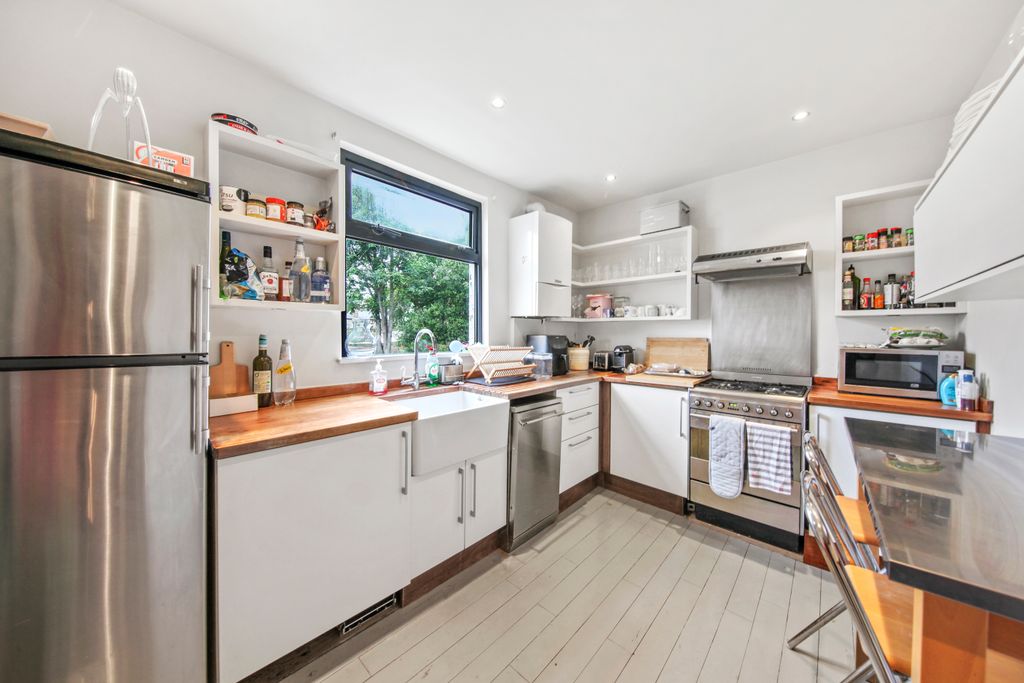 Property photo 1 of 7 2B Clifford Gardens - Cdp51Xnfpksiajz68Gnl