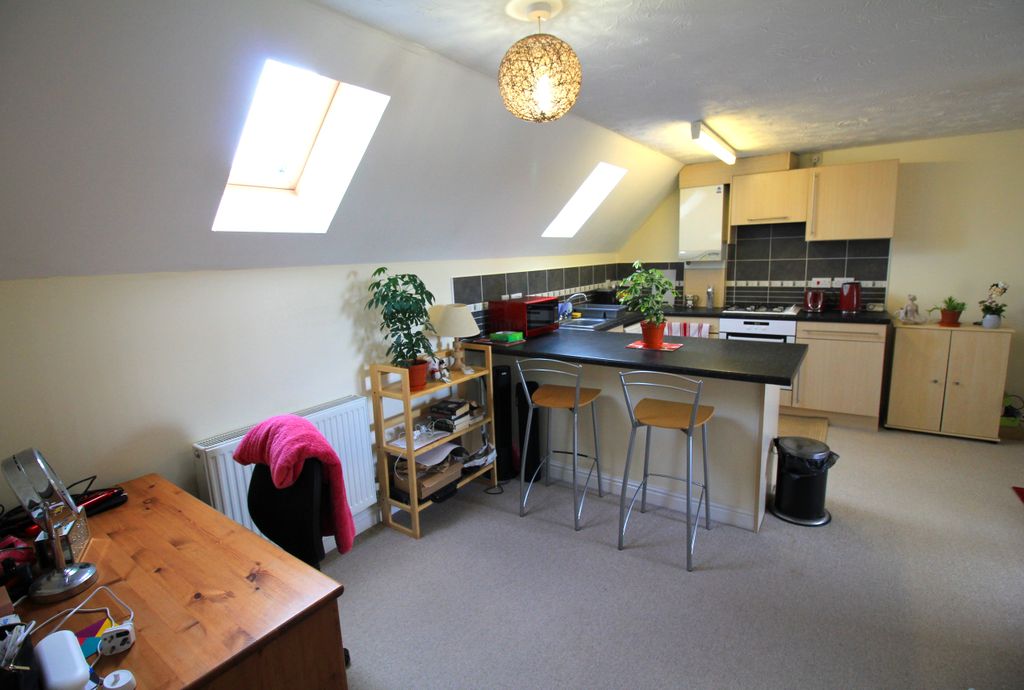 Property photo 3 of 7