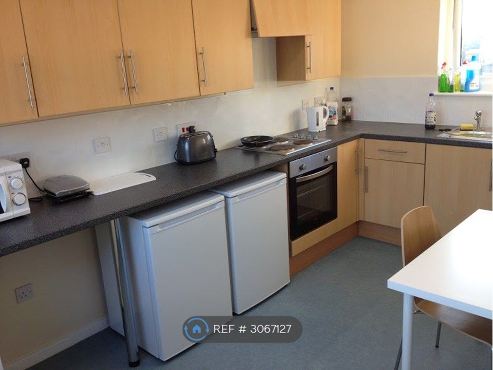 Property photo 3 of 4