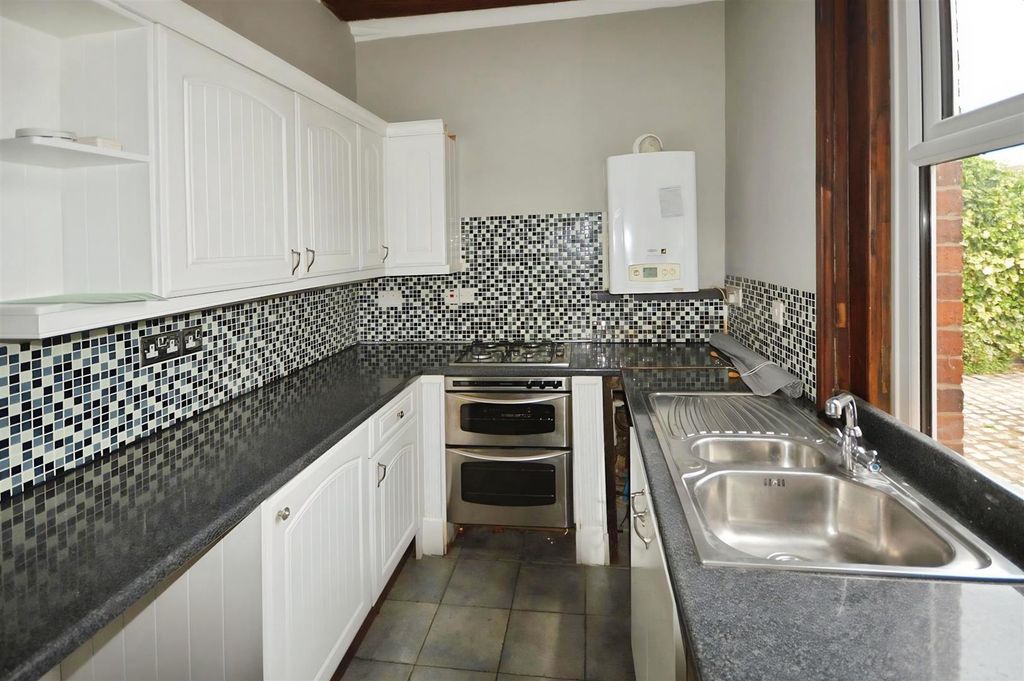 Property photo 2 of 6 527Cebad-4.Jpg