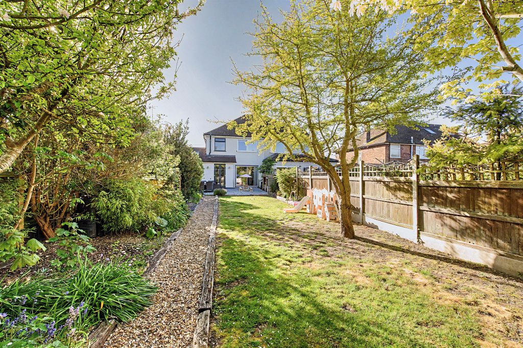 Property photo 3 of 18