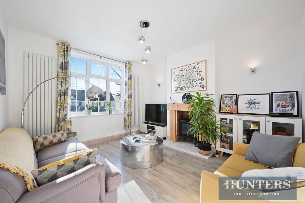 Property photo 2 of 12 Kingston Road, (1).Jpg