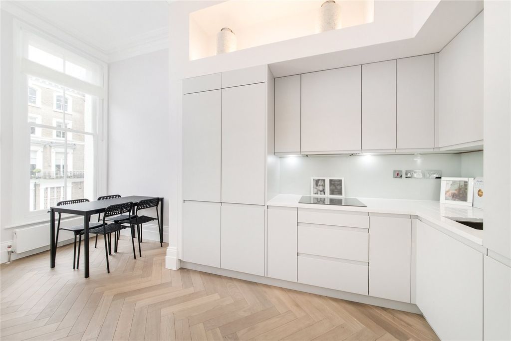 Property photo 3 of 11 Picture No. 09