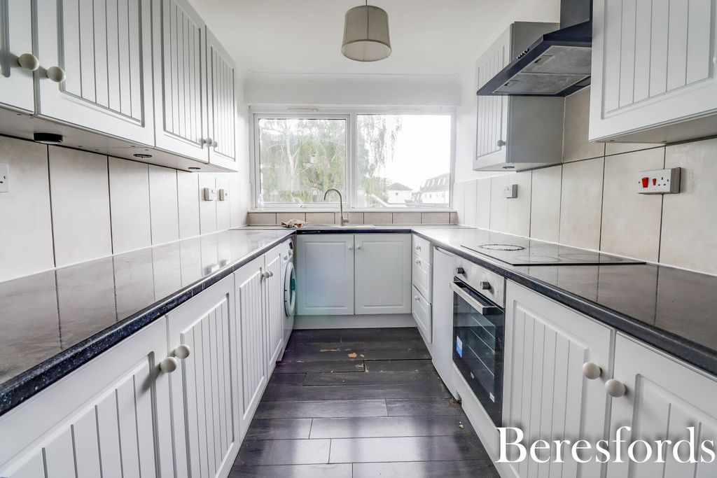 Property photo 2 of 10 Picture No. 06