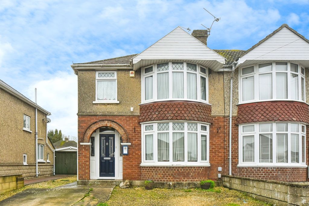 Property photo 2 of 16