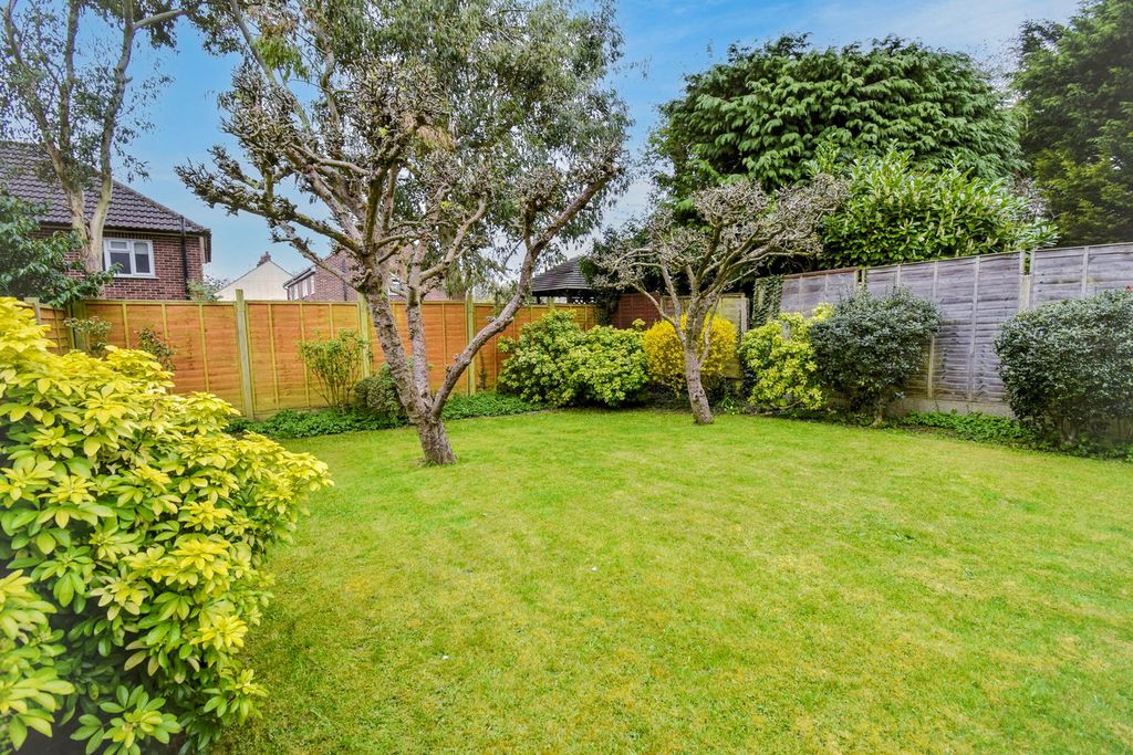 Property photo 3 of 22