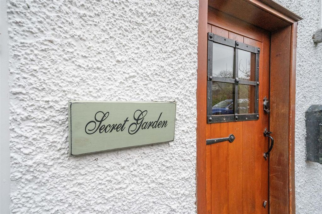 Property photo 2 of 29 Secret Garden Kinnaird-30.Jpg