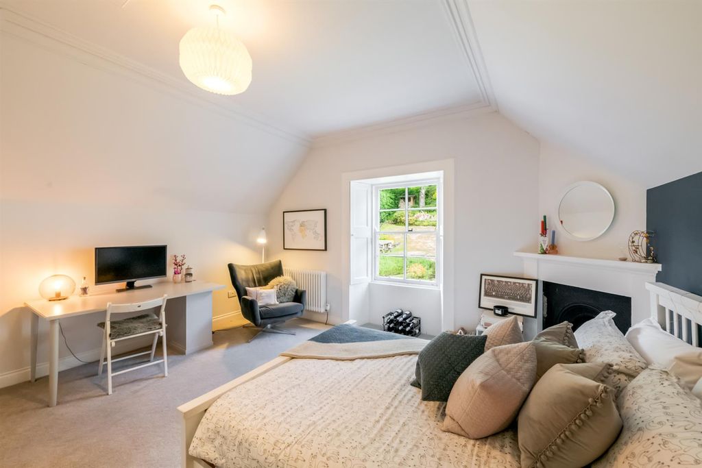Additional image 26 of 5 bed semi-detached house for saleEast Faerwood, Harviestoun Road, Dollar FK14