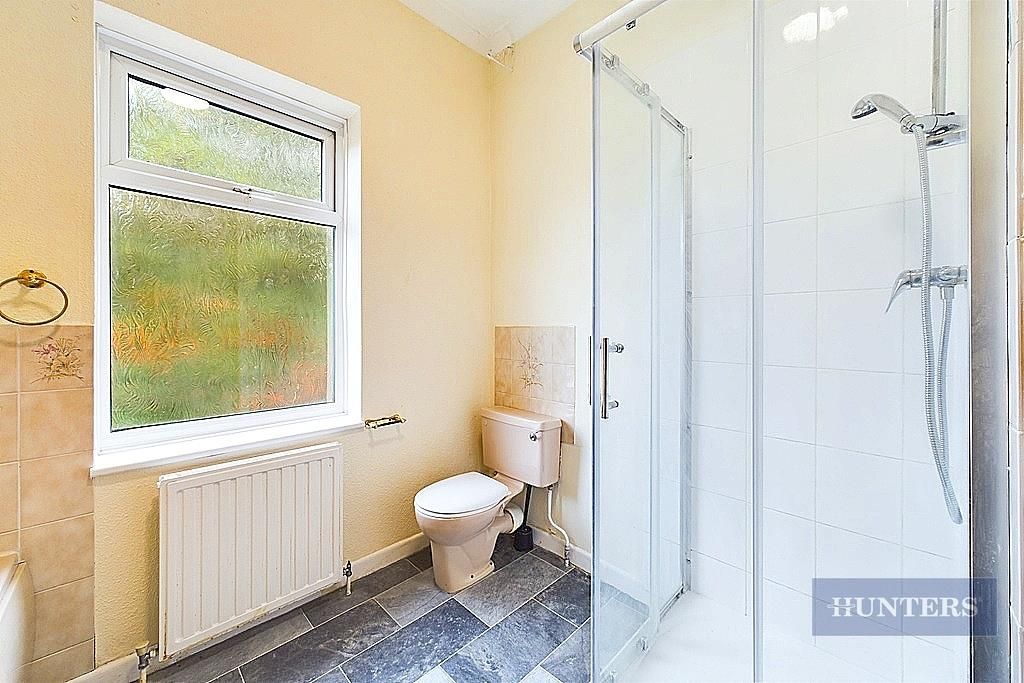 Property photo 2 of 11 Cam01635G0-Pr0247-Still010.Jpg