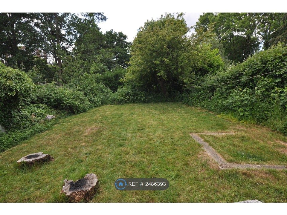 Property photo 3 of 23
