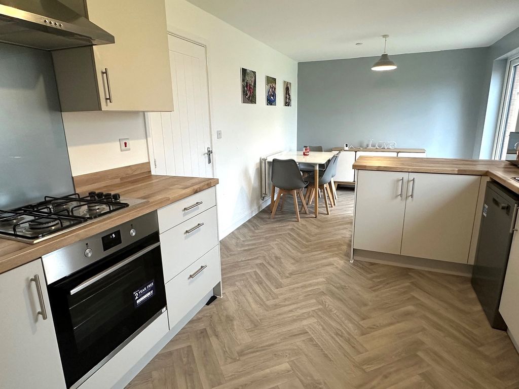 Property photo 3 of 15 Not Specified