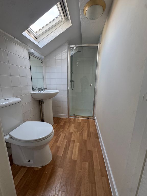 Property photo 3 of 3