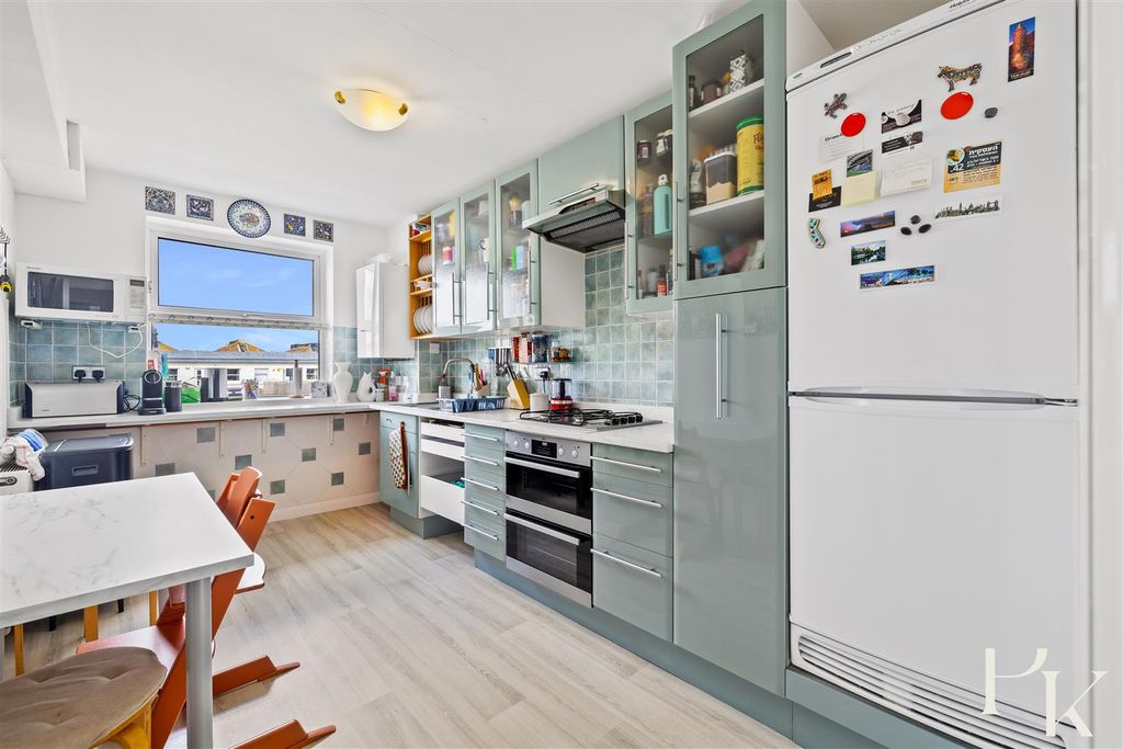 Additional image 5 of 4 bed flat for saleKings Esplanade, Hove BN3